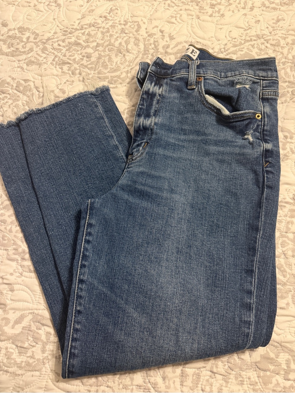 Women's Daze Blue Distressed Straight-Leg Jeans